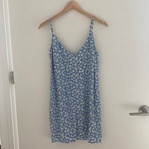 Reformation Marlowe dress. Light blue.